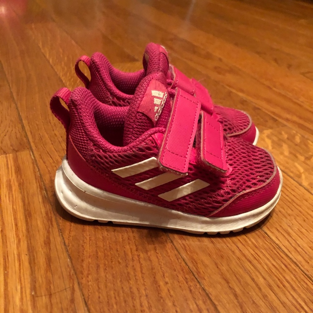 Adidas Toddler sneakers size 5